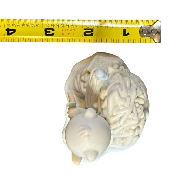 Precious Moments "Every Man's House is His Castle" Beaver Ceramic Figurine - Picture 6 of 7